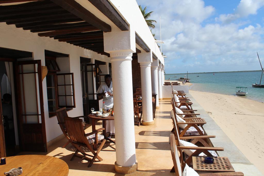 Peponi Hotel Shela Exterior photo